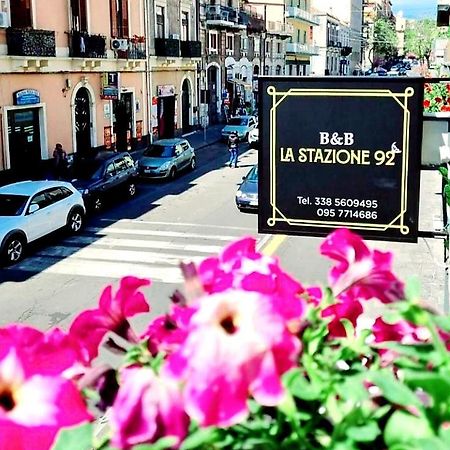 La Stazione 92 Bed and Breakfast Catánia Buitenkant foto
